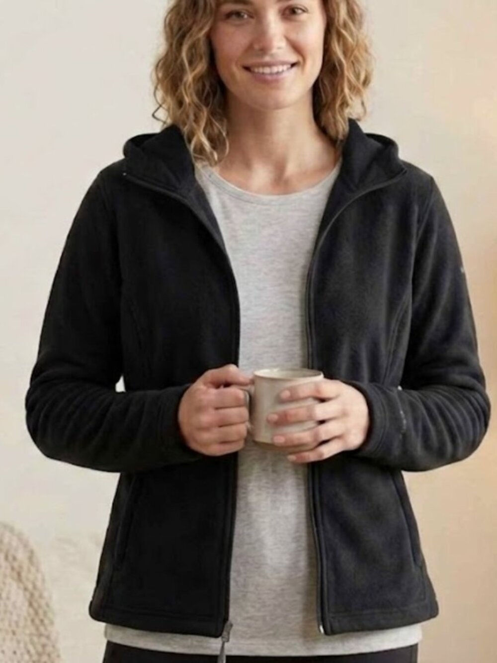 Columbia hooded fleece jacket size medium
